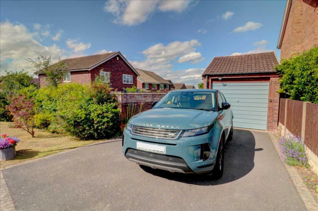 Additional image 18 of Chestnut Grove, Coleshill