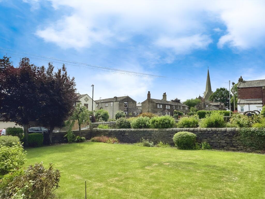 Additional image 4 of Towngate, Scholes, BD19