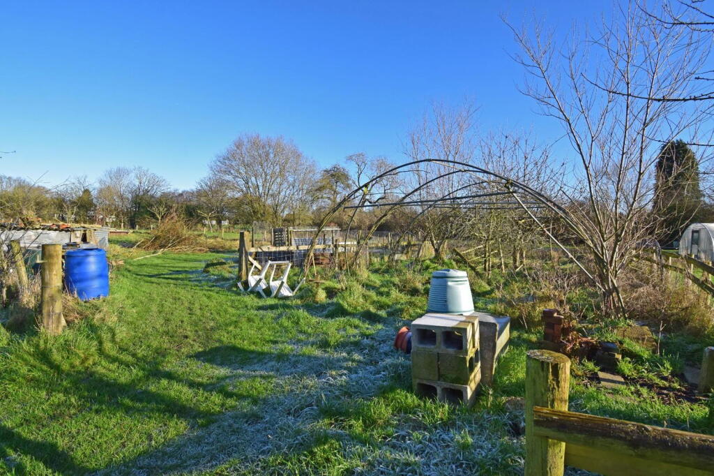 Additional image 21 of Park House Farm, Salt Way, New End, Astwood Bank, Worcestershire, B96 6NF