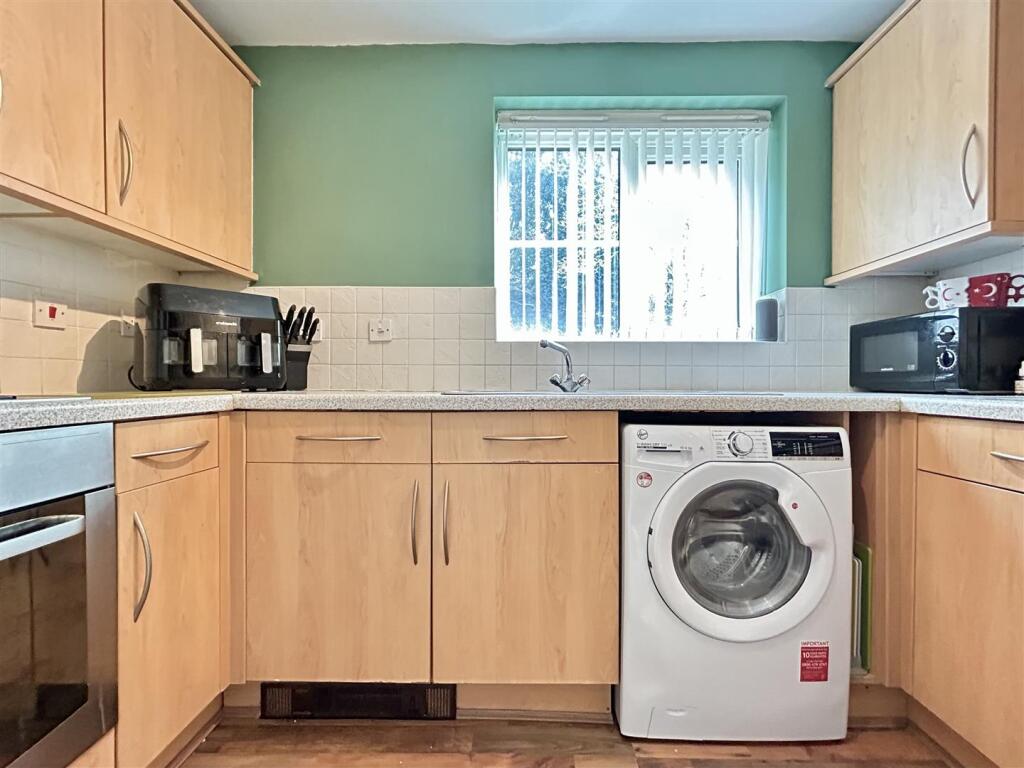 Additional image 14 of Unitt Drive, Cradley Heath