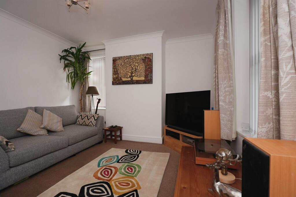 Additional image 2 of West View, Baildon, Shipley
