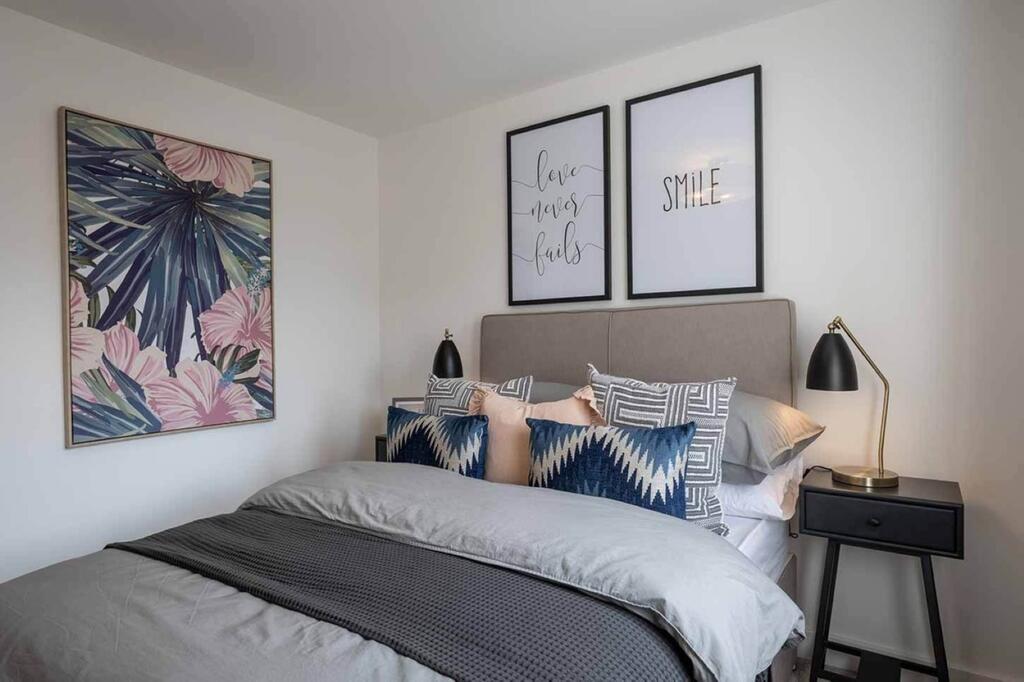 Additional image 7 of Whitehall Road, Birkenshaw, 
BD11 2DU