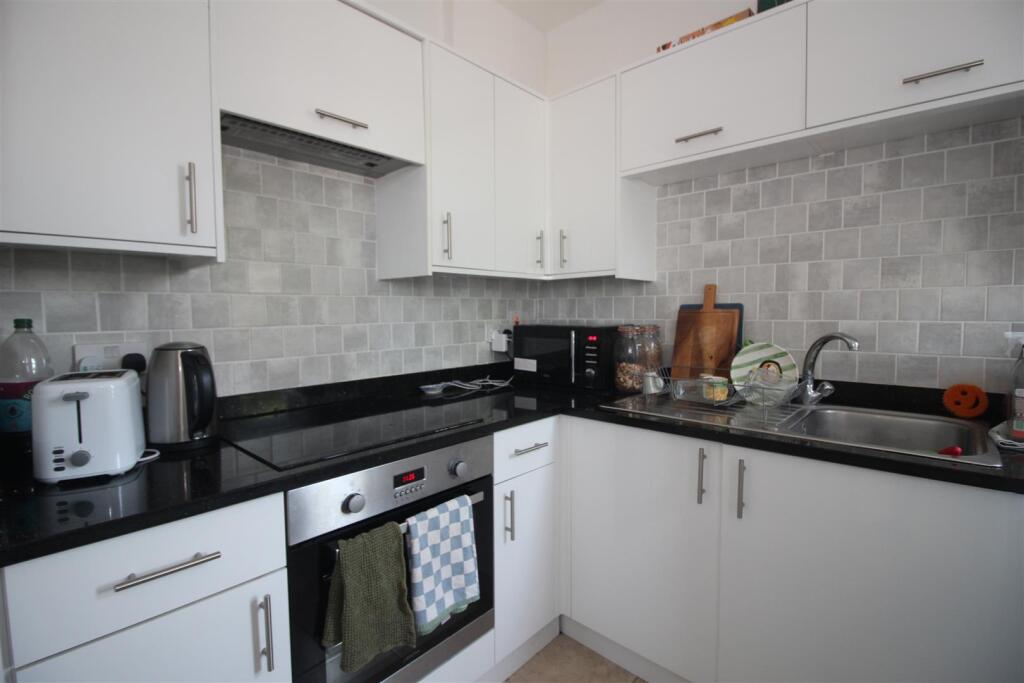 Additional image 12 of Spencer's Belle Vue, Lansdown