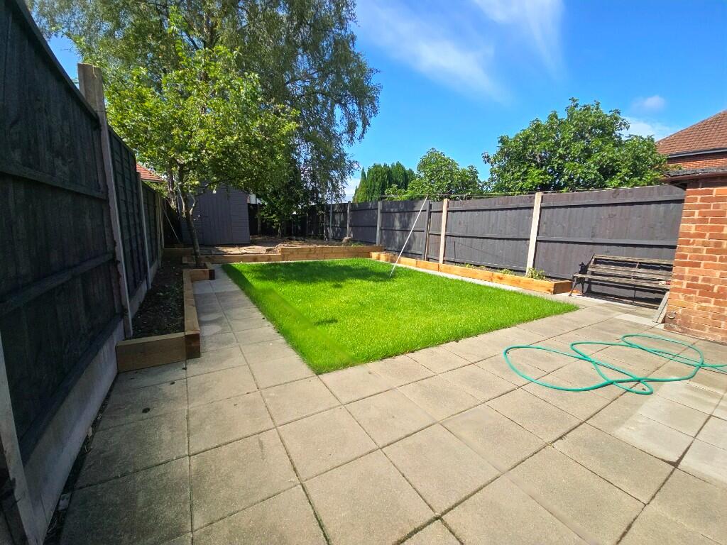 Additional image 22 of Woodfield Avenue, Oldbury, West Midlands, B69