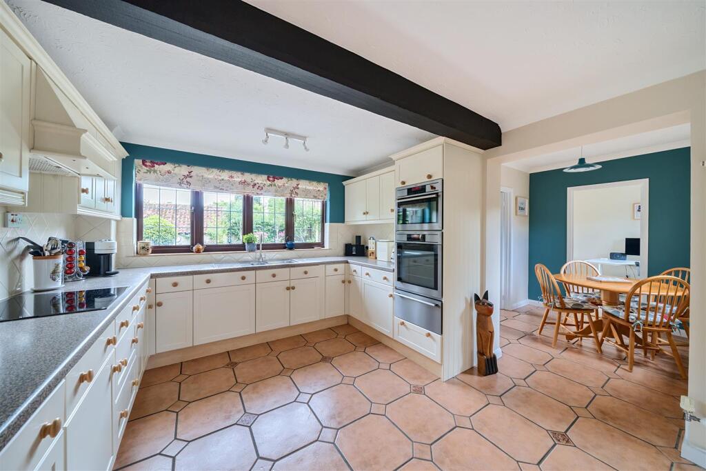 Additional image 35 of Lower Turners Barn Lane, Yeovil