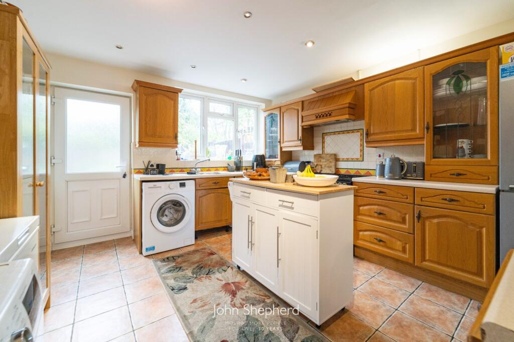 Additional image 16 of Castle Lane, Solihull, West Midlands, B92