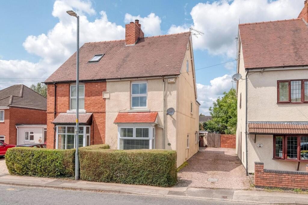 Broad Street, Bromsgrove, B61