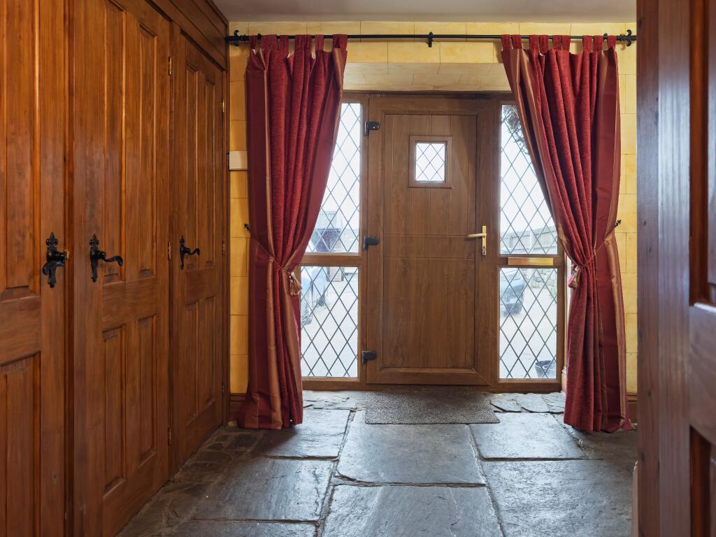 Additional image 20 of The Old Barn, Wyke Lane, Bradford, BD12 7ED