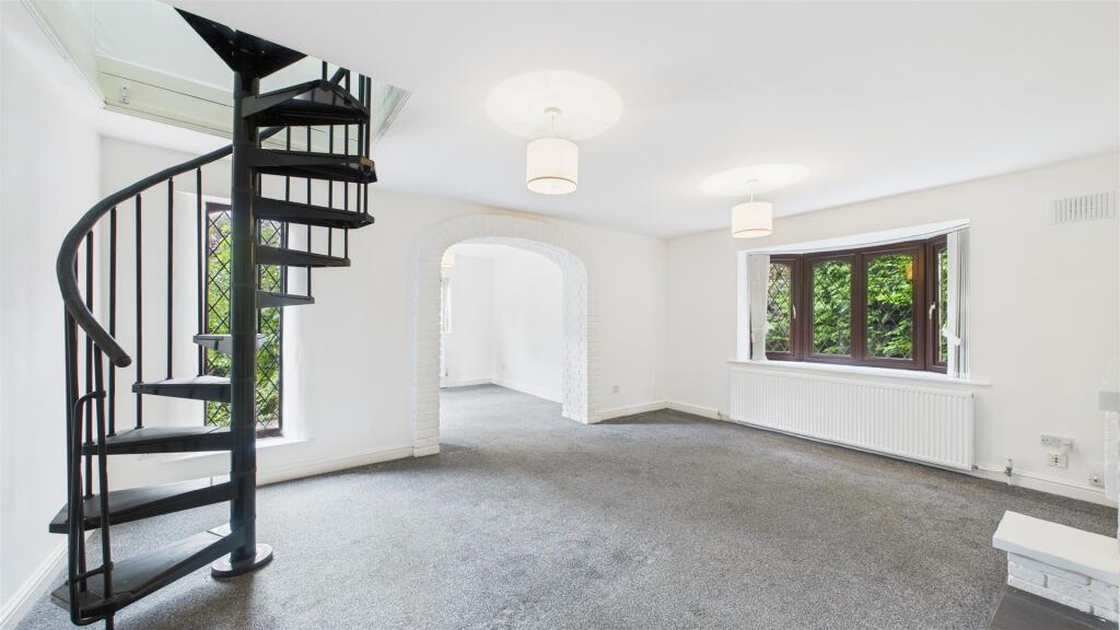 Additional image 21 of 1 Bradleys Close