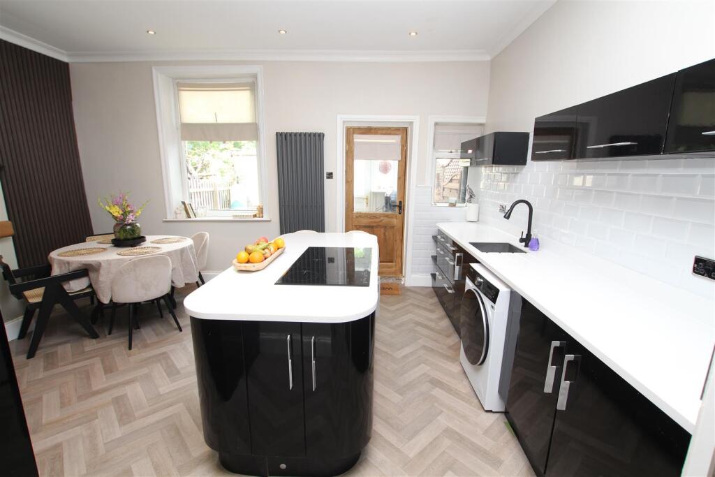 Additional image 11 of Ashgrove, Greengates, Bradford