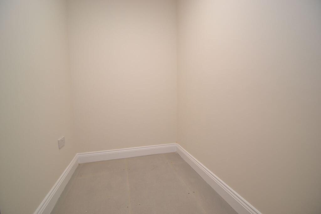 Additional image 21 of Brackendale, Thackley,