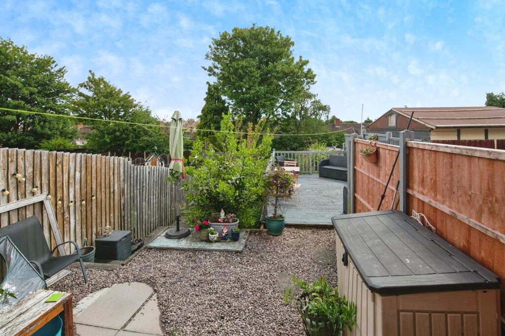 Additional image 13 of Elizabeth Crescent, Oldbury, B68