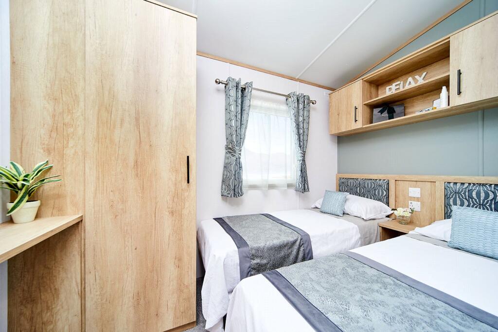 Additional image 5 of Glen Road, Baildon, Shipley, West Yorkshire, BD17