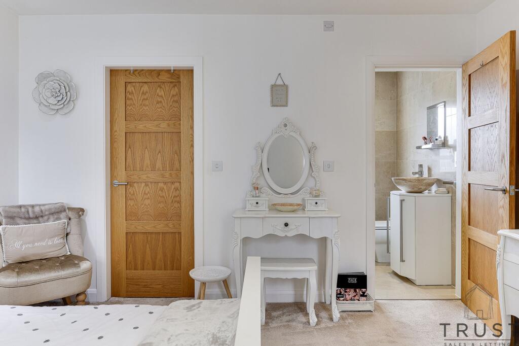 Additional image 29 of Bradford Road, Birkenshaw, BD11