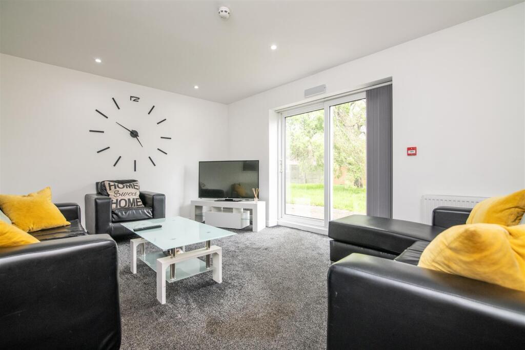 Additional image 18 of Farm Close, Solihull