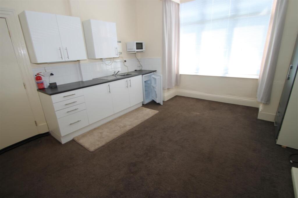 Additional image 9 of Wrights Lane, Cradley Heath