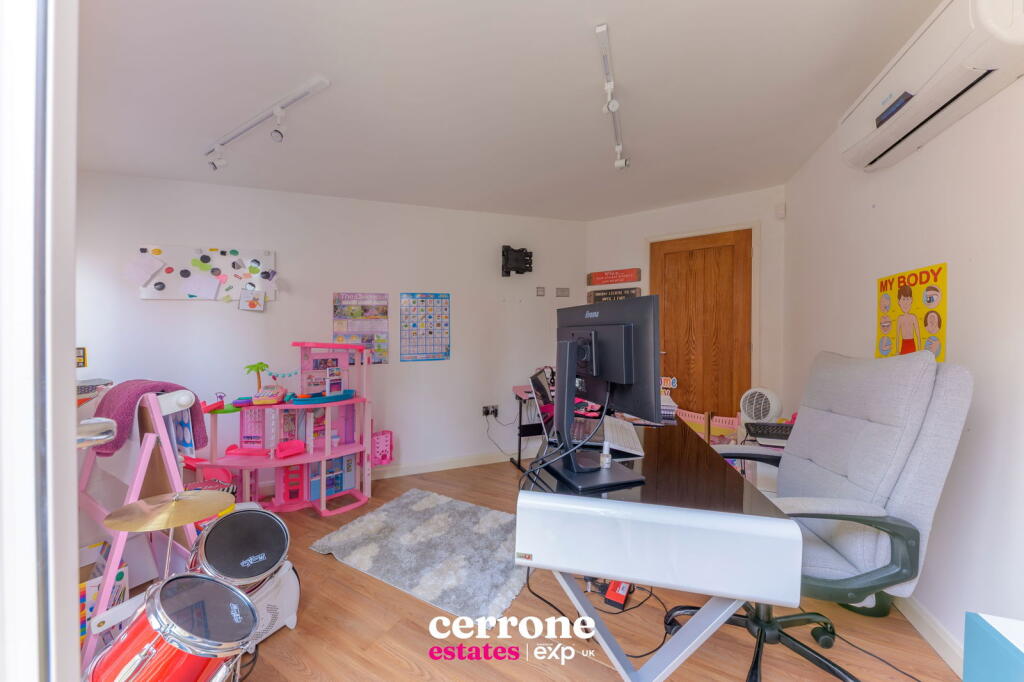 Additional image 20 of Hollington Road, Alvechurch, Birmingham, B48 7LQ
