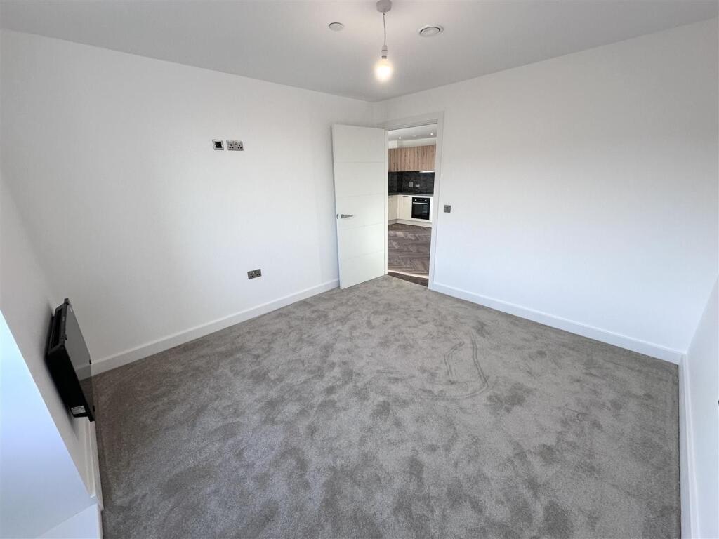 Additional image 10 of Imperial House, Princes Gate, Homer Road, Solihull