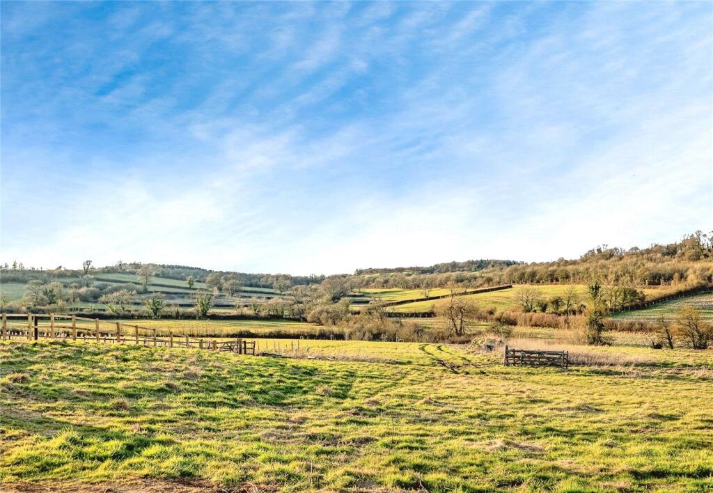Additional image 14 of The Barn Garden, Great Elm