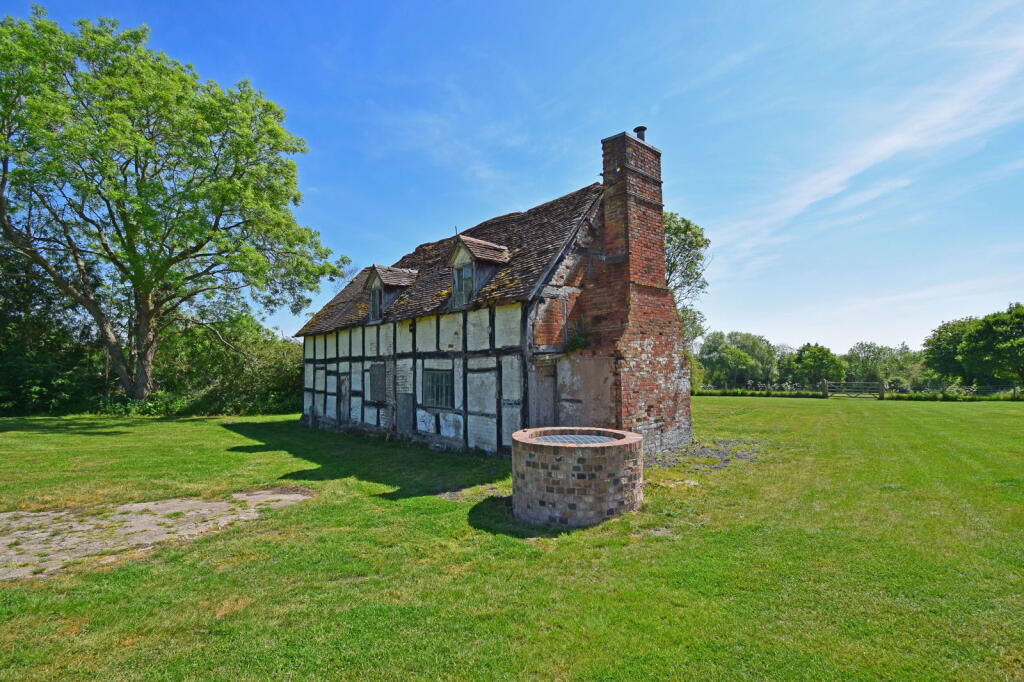 Additional image 12 of Fosters Green Cottage & Barn, Fosters Green, Lower Bentley, B60 4HY