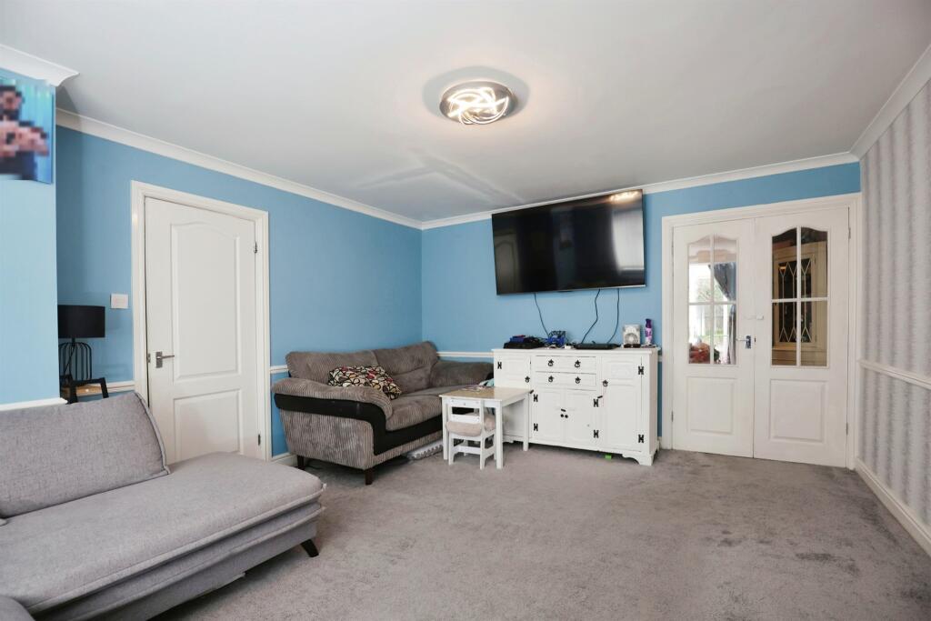 Additional image 16 of Meadow Road, ALCESTER