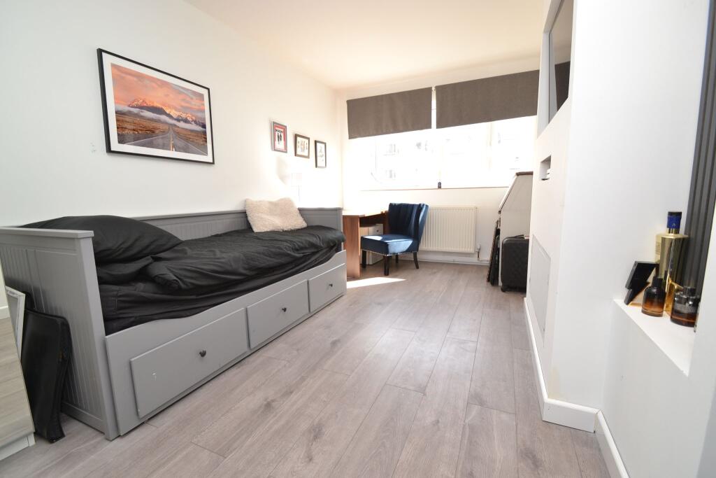 Additional image 24 of Lodge Road, Thackley,