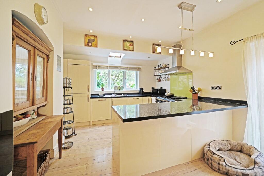 Additional image 25 of Kineton Green Road, Solihull, B92