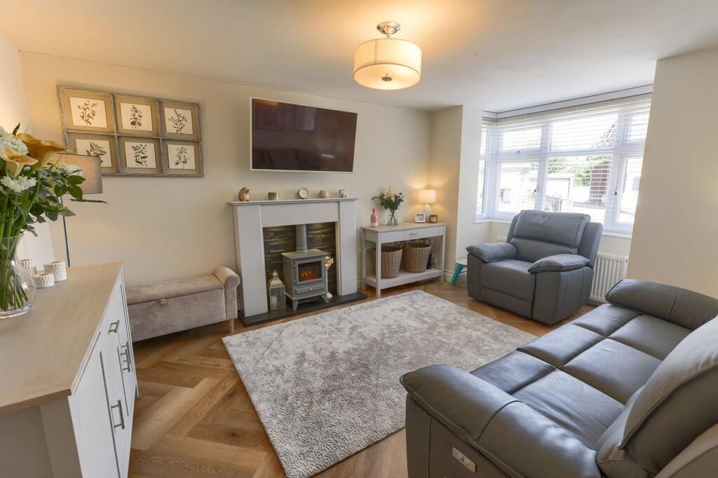 Additional image 17 of Wyke Crescent, Bradford, West Yorkshire, BD12 ~