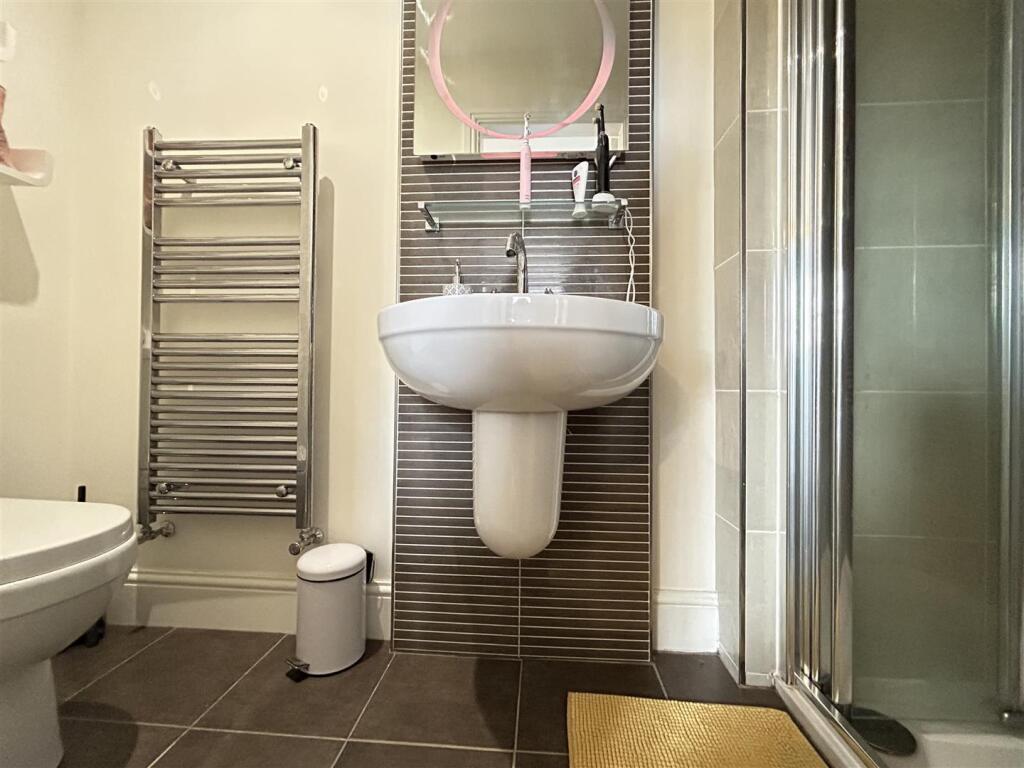 Additional image 14 of Corngreaves Road, Cradley Heath