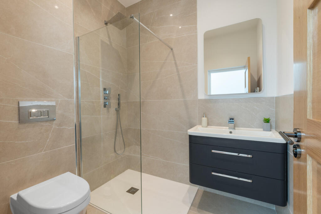 Additional image 27 of Haye Lane, Mappleborough Green, B80