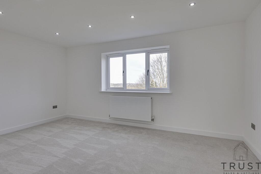 Additional image 8 of Wakefield Road, Drighlington, BD11