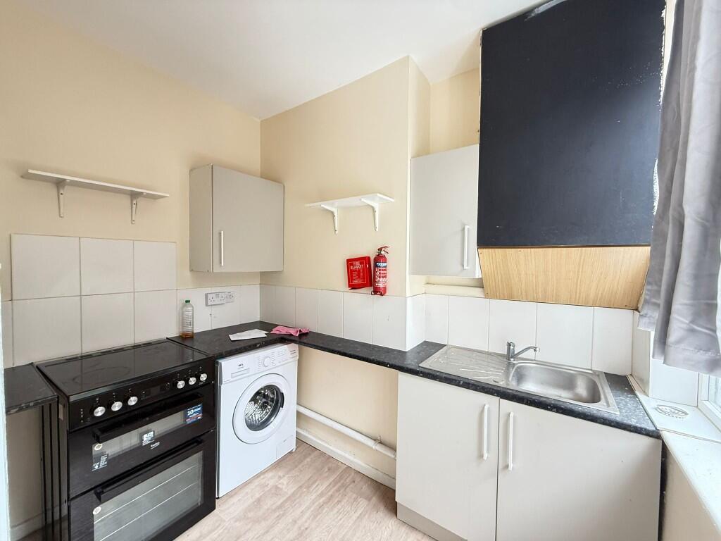 Additional image 3 of Dudley Road West, Oldbury, West Midlands, B69