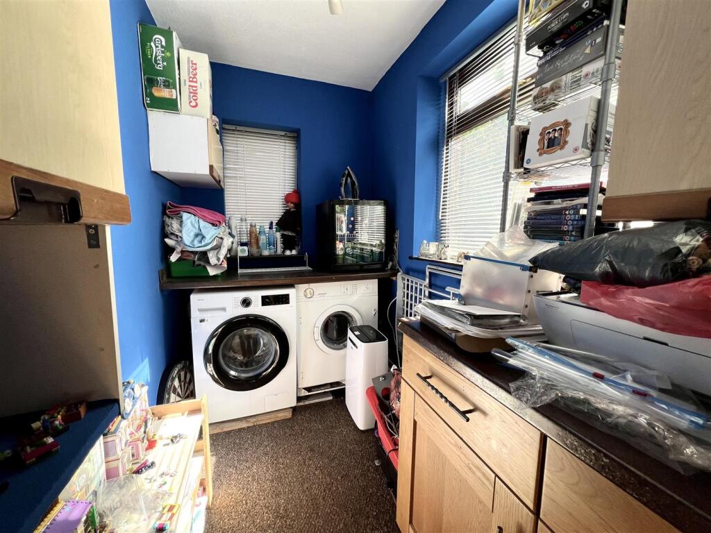 Additional image 13 of Crownest Lane, Bingley