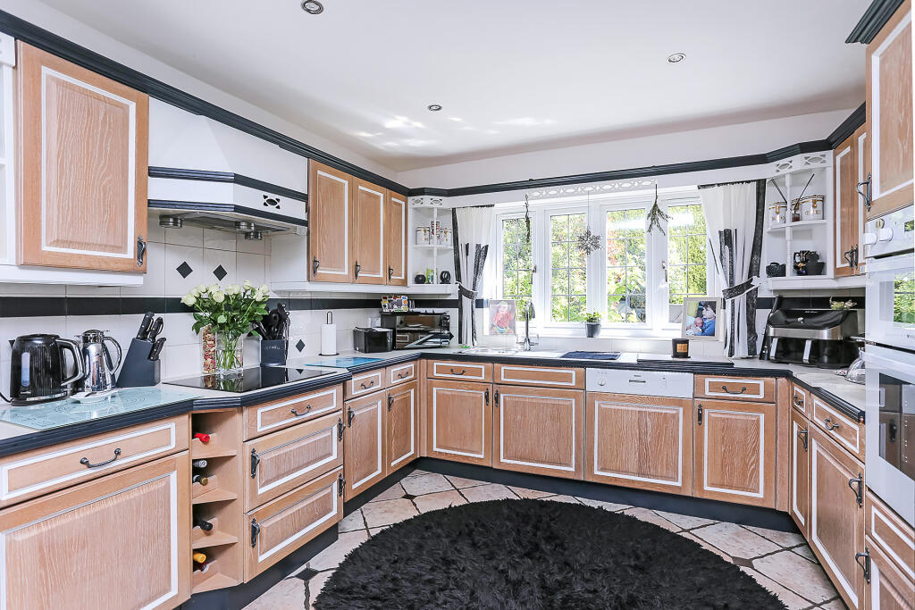 Additional image 16 of Gillott Close, Solihull