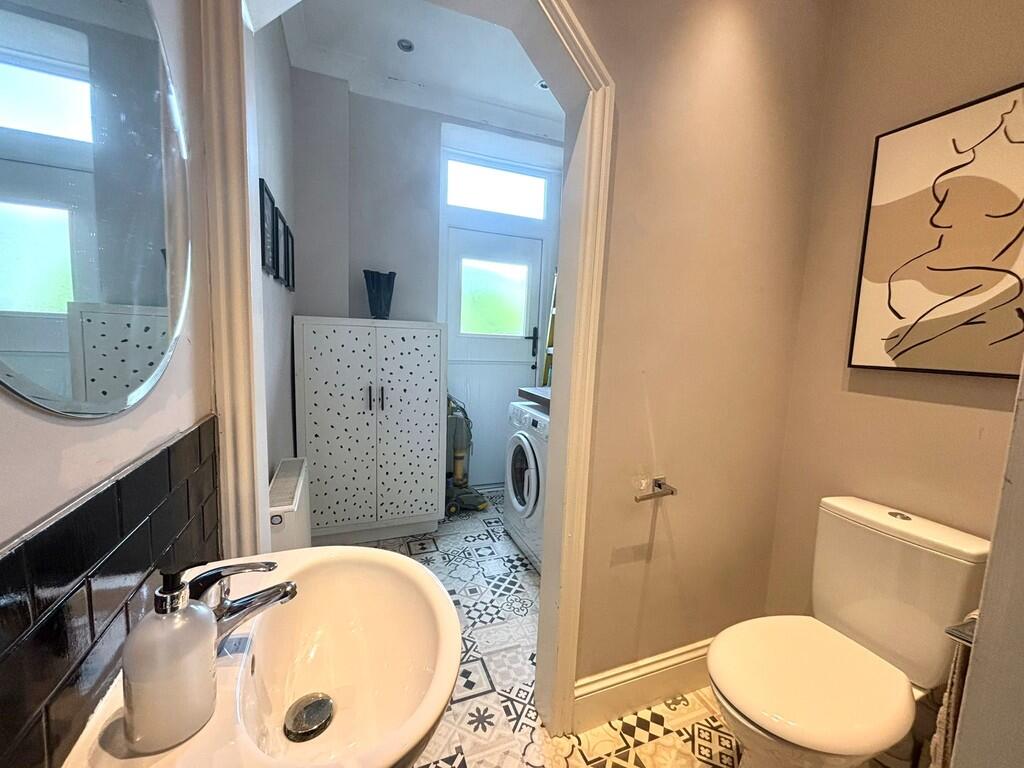 Additional image 7 of Northfield Terrace, Queensbury, Bradford