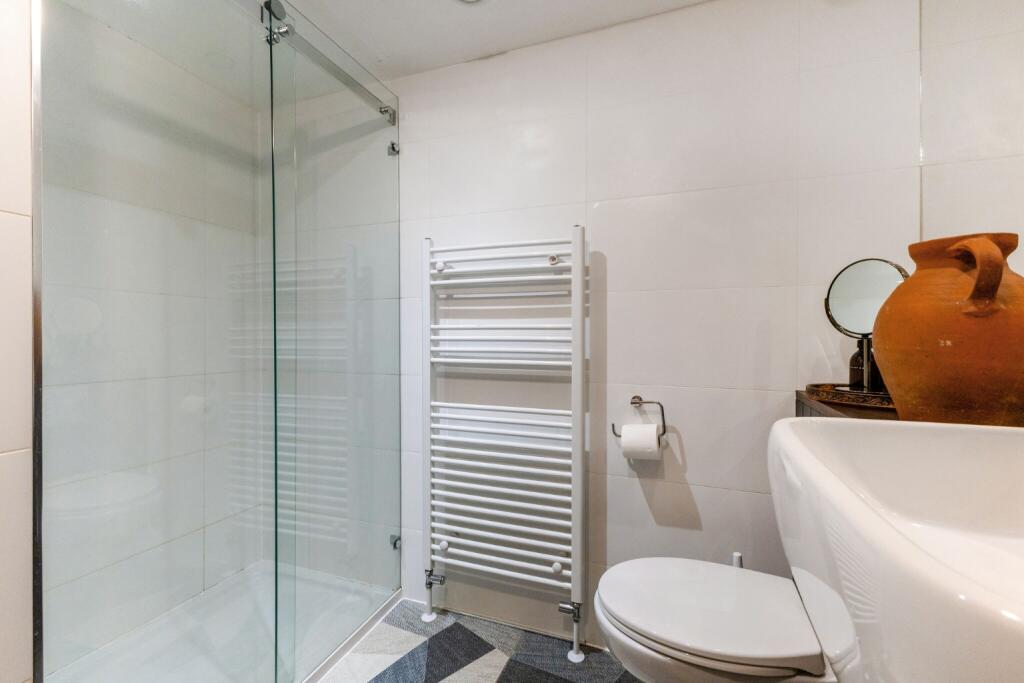 Additional image 15 of Central Castle Cary