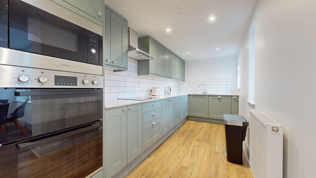 Additional image 6 of Farm Road, Street