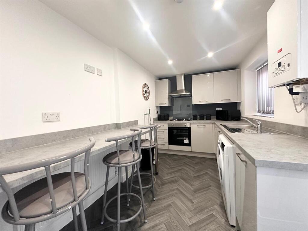 Additional image 5 of Wynotham Street, Burnley