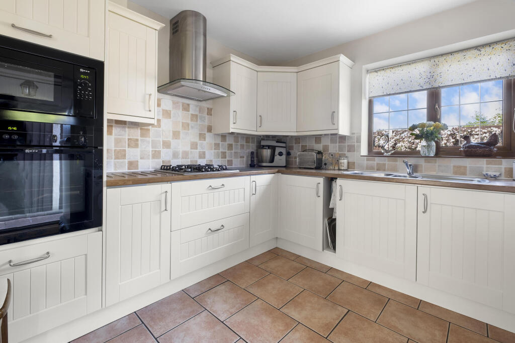 Additional image 12 of Redcross Cottages, Perryfields Road, Bromsgrove. B61 8QW