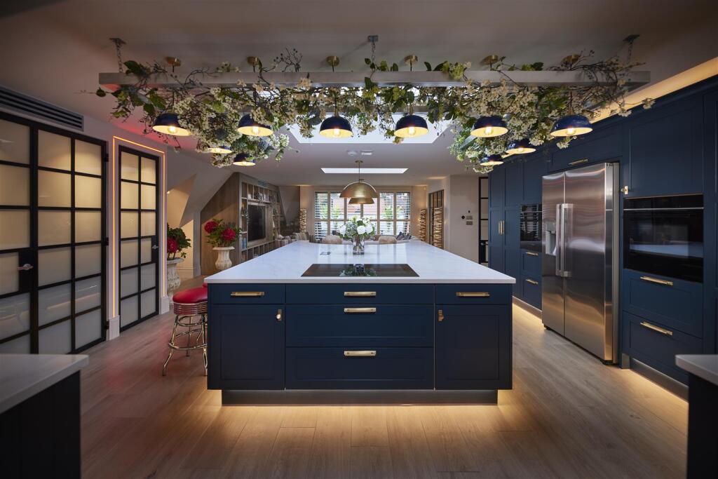 Additional image 6 of The Penthouse, Forge Place, Henley-in-Arden
