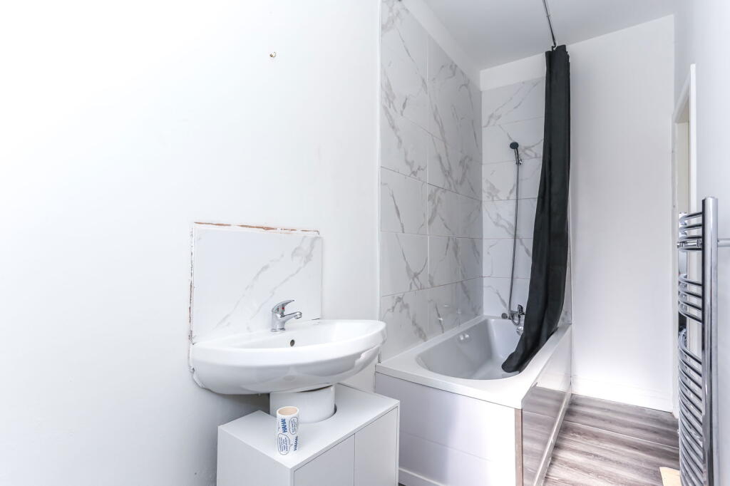 Additional image 7 of Cliff Street, Padiham, Burnley, BB12 8PN