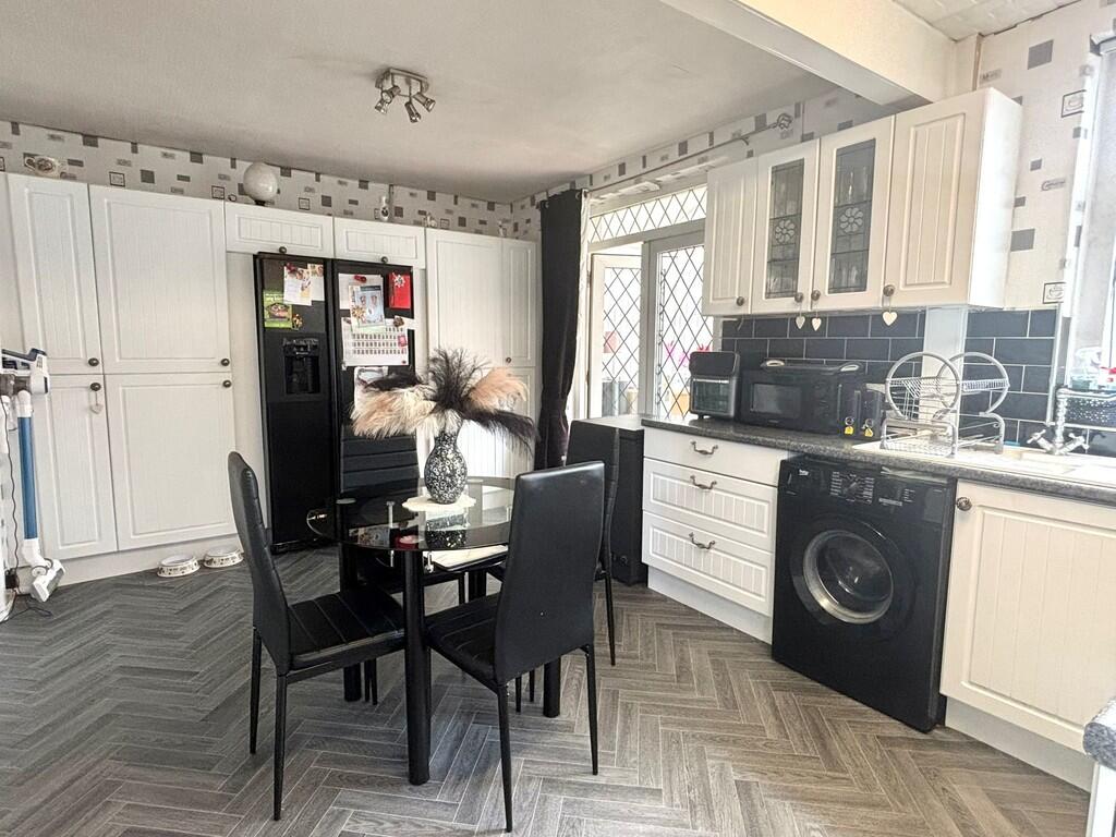 Additional image 5 of Westminster Drive, Clayton, Bradford