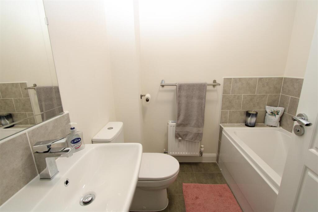 Additional image 8 of Rambling Walk, Clayton, Bradford