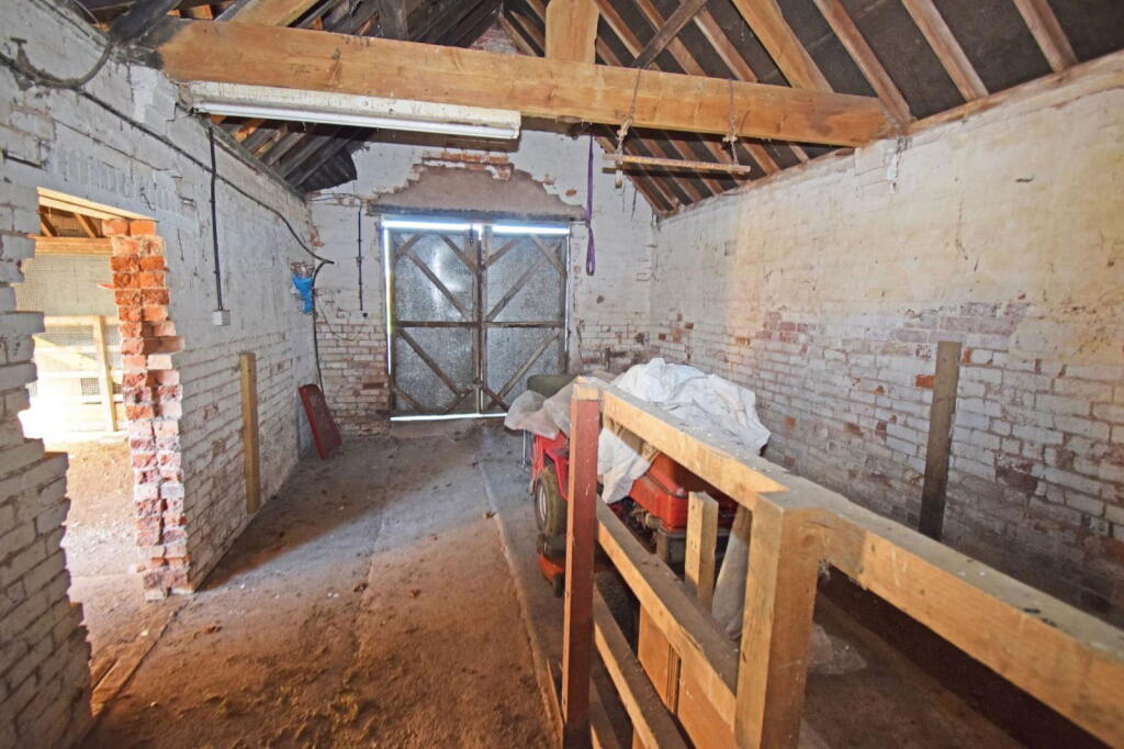 Additional image 35 of Park House Farm, Salt Way, New End, Astwood Bank, Worcestershire, B96 6NF