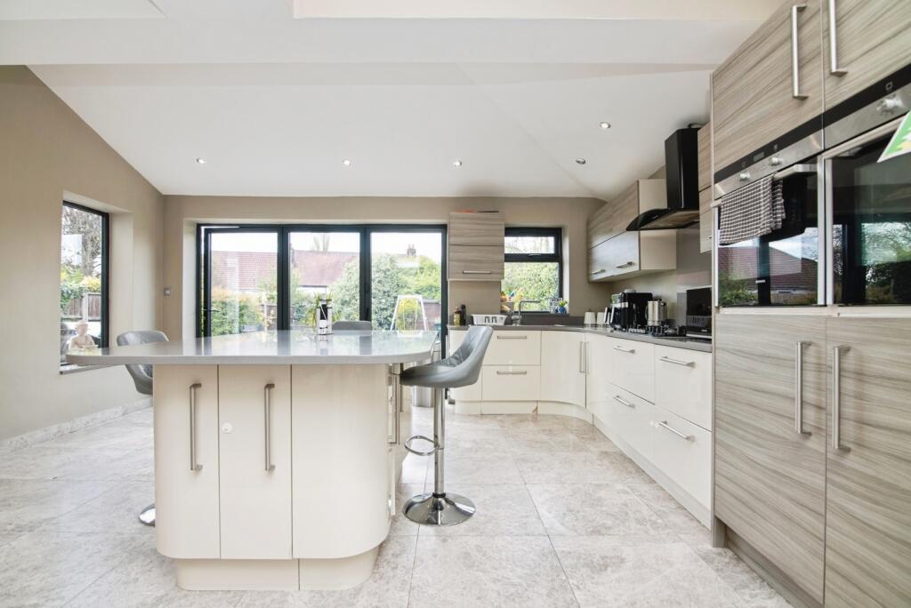 Additional image 6 of Hawthorn Croft, Oldbury, West Midlands, B68