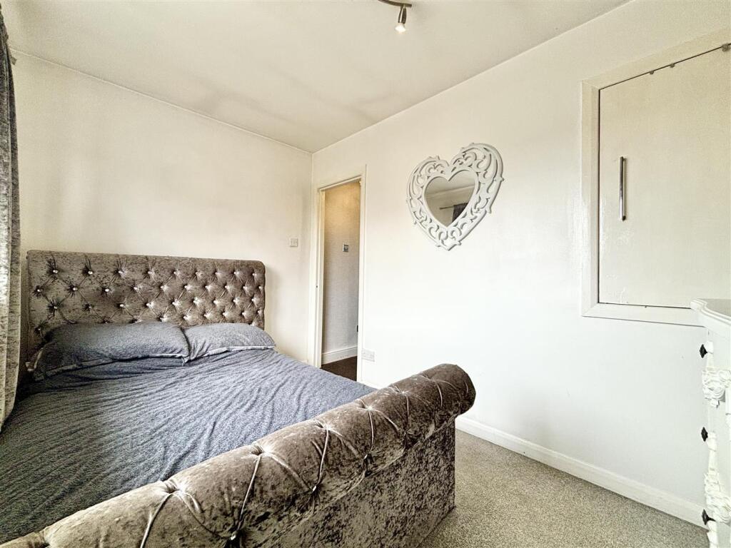 Additional image 9 of Bush Hill Fold, Queensbury, Bradford