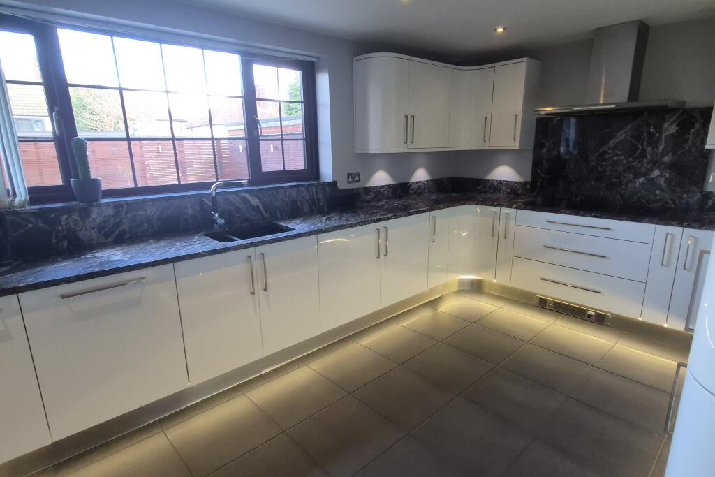 Additional image 6 of Regis Heath Road, Rowley Regis, B65