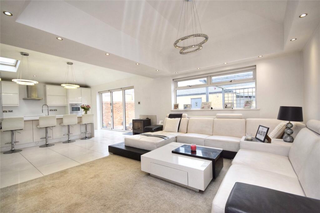 Additional image 4 of Longsight Avenue, Clitheroe, Lancashire, BB7