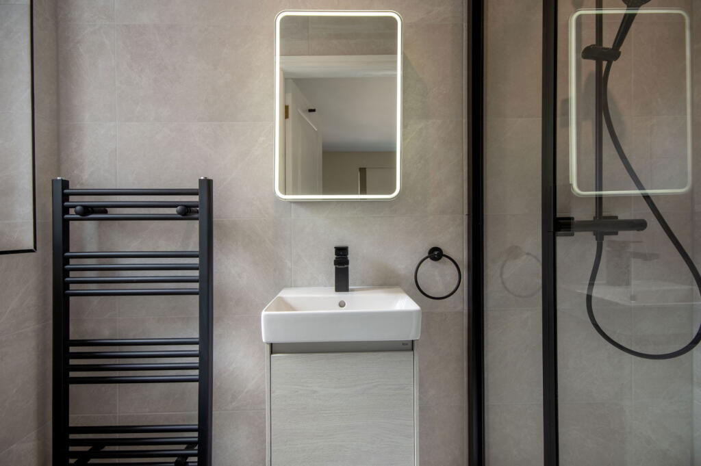 Additional image 51 of Henley Road, Henley-in-arden, B95 5NN