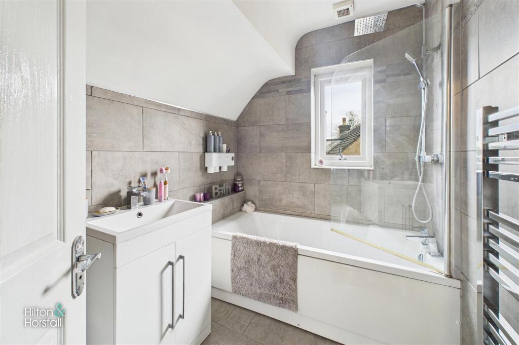 Additional image 11 of Wheatley Lane Road, Fence